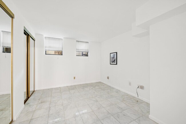 Building Photo - 222-224 48th St