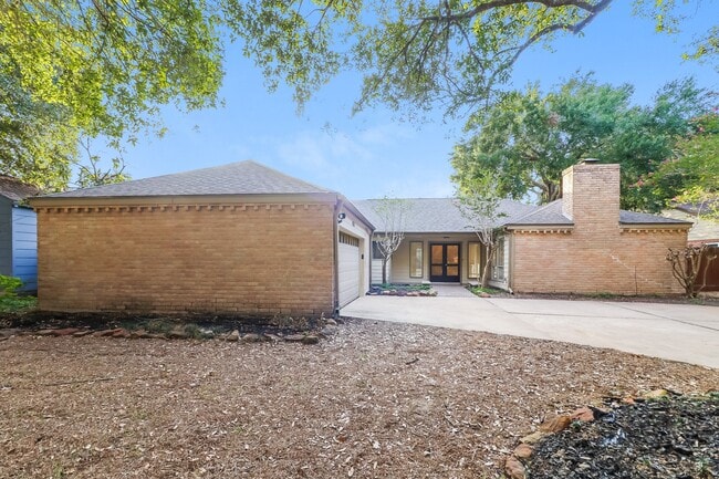 Building Photo - 4515 Sylvan Glen Dr