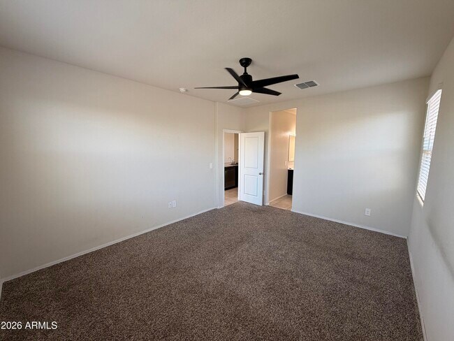Building Photo - 18389 W Whispering Wind Dr
