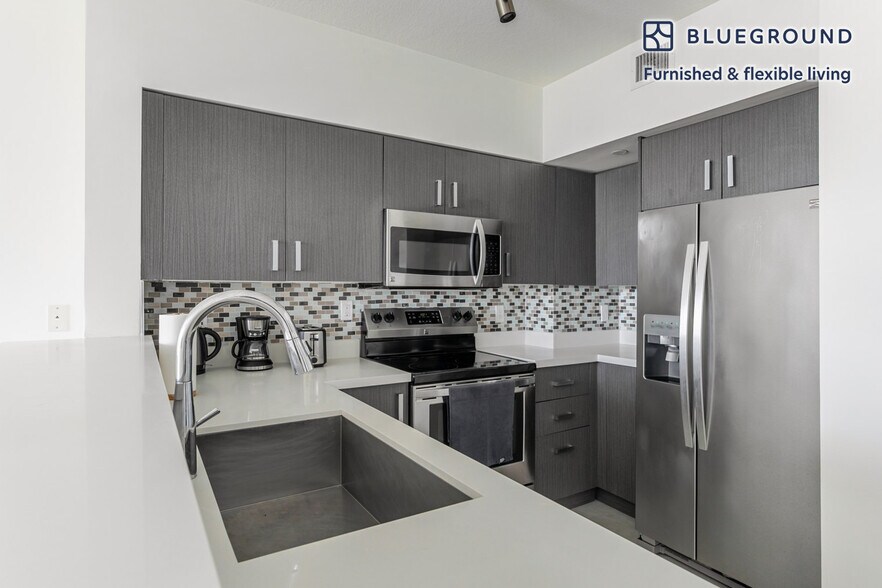 Building Photo - 729 NW 2nd St