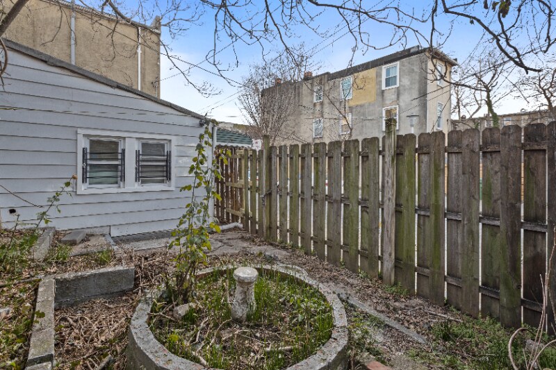 Building Photo - 1510 Ramsay St