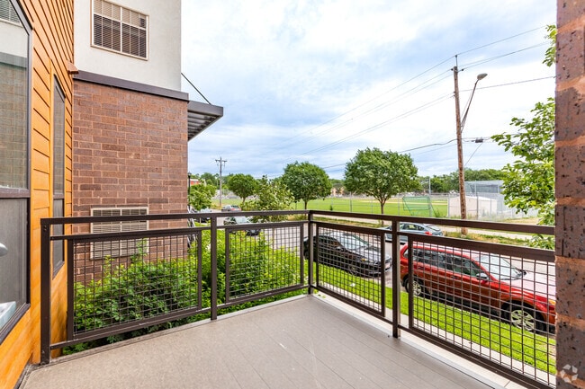 3BR, 2BA - 1221SF - C Plan - Brook Avenue Housing Cooperative