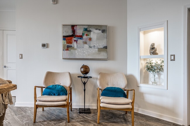 Building Photo - 435 Virginia Ave