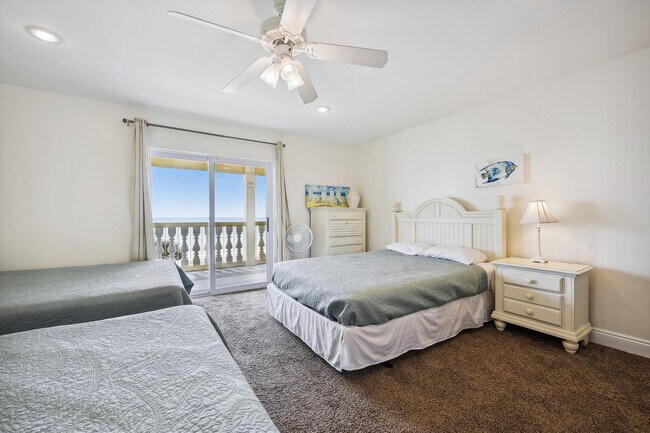 Building Photo - 8013 Surf Dr