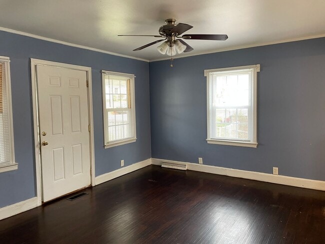 Building Photo - Three Bedroom Home in Gastonia