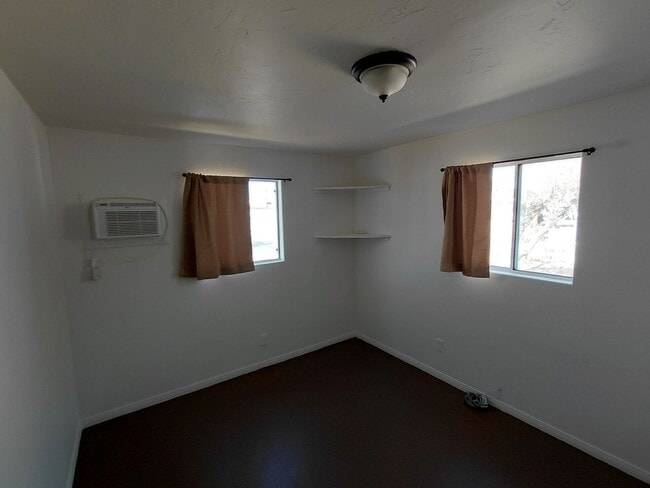 Building Photo - Cozy 2 Bed / 1 Bath Home with Open Space & Privacy – Ocotillo, CA