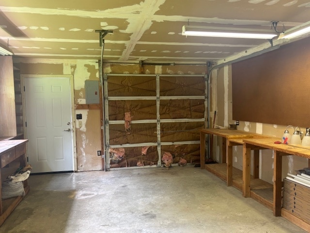 Building Photo - 5802 Kevin St