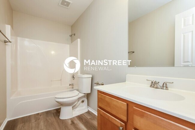 Building Photo - 3 Bedroom Pet-Friendly Home in HUNTERSVILLE, NC with Main Street Renewal