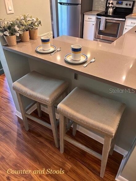 Building Photo - 1680 Brookhouse Cir