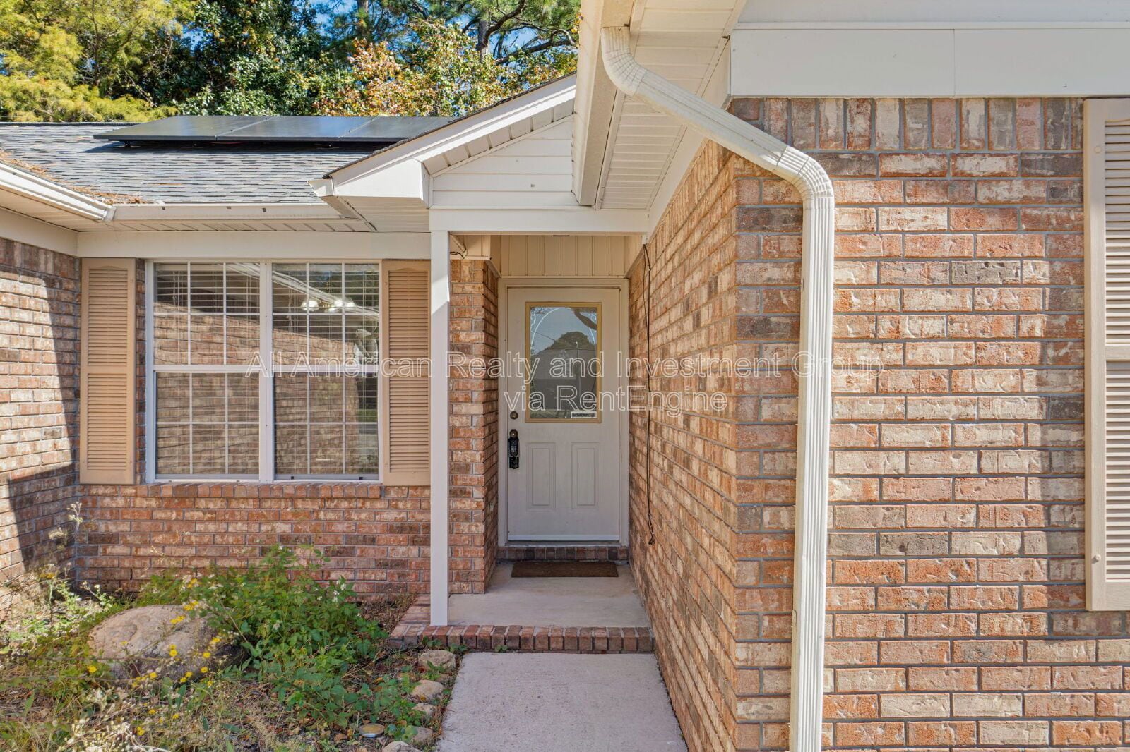 Building Photo - 2254 Calle De Cantabria