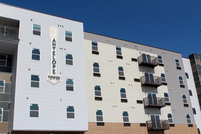 Building Photo - 1900 K St