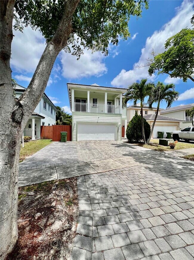 Primary Photo - 3141 NE 3rd Dr