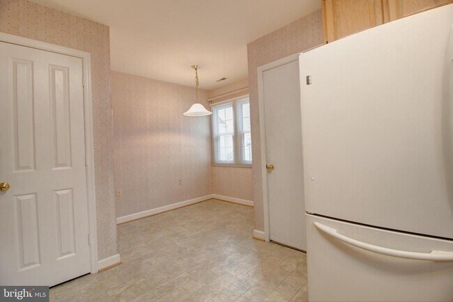 Building Photo - 2493 Five Shillings Rd