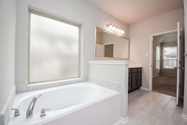 Building Photo - 23602 Acerola Tree Ct