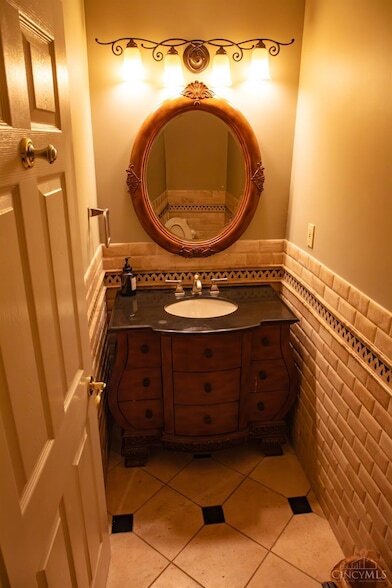 Building Photo - 8593 Concord Hills Cir