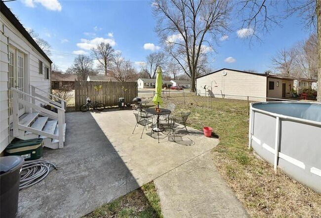 Building Photo - Fantastic 3bd/1ba home! Coming soon!