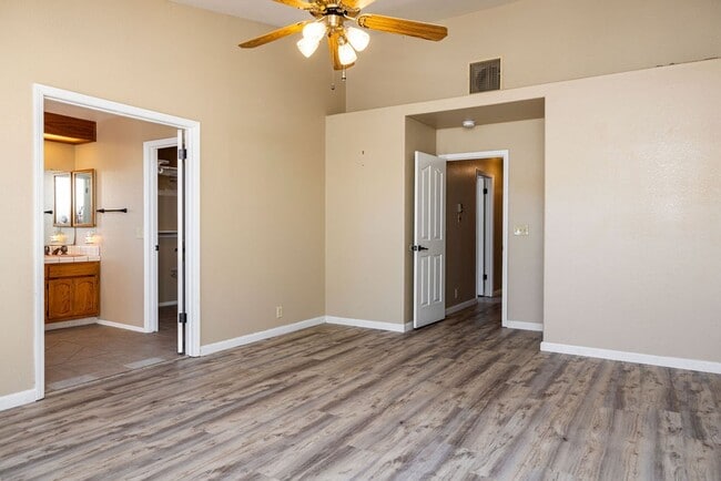 Building Photo - 1221 Alysa Ct