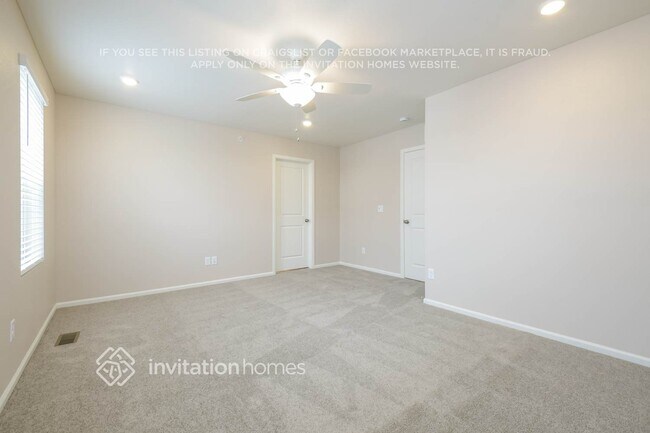 Building Photo - 10136 Scranton Ct