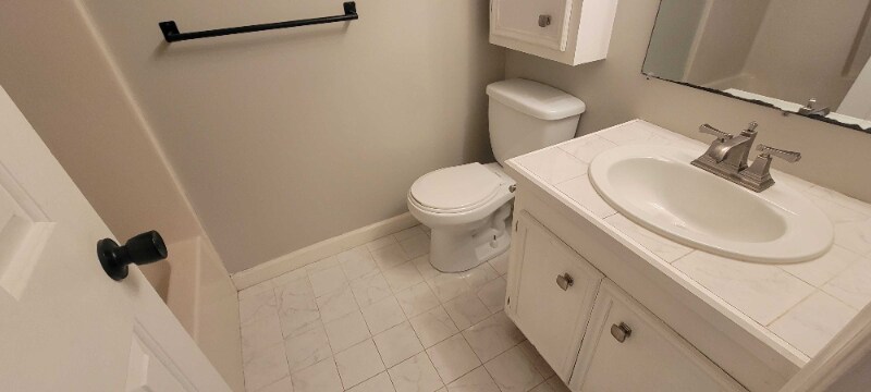 Building Photo - 3315 dorches Ct