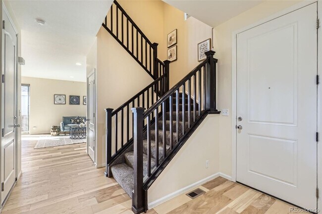 Building Photo - 4 Bedroom single family home in Central Pa...