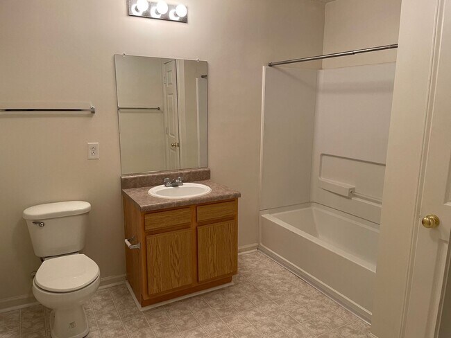 Building Photo - 1635 Cobblestone Ln