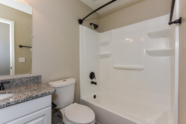 Building Photo - 4340 Cambridge Dr
