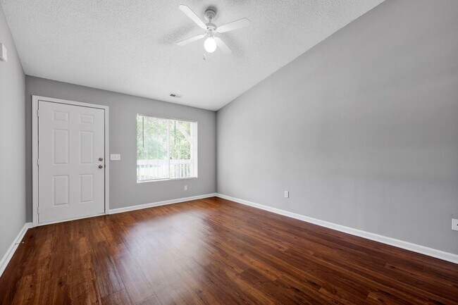 Building Photo - 2br 2ba apartment, China Grove NC - $1095....