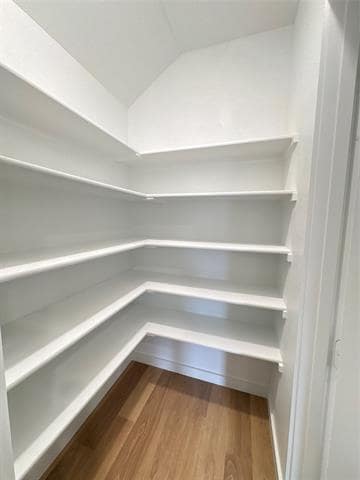 Building Photo - 320 Arcane St