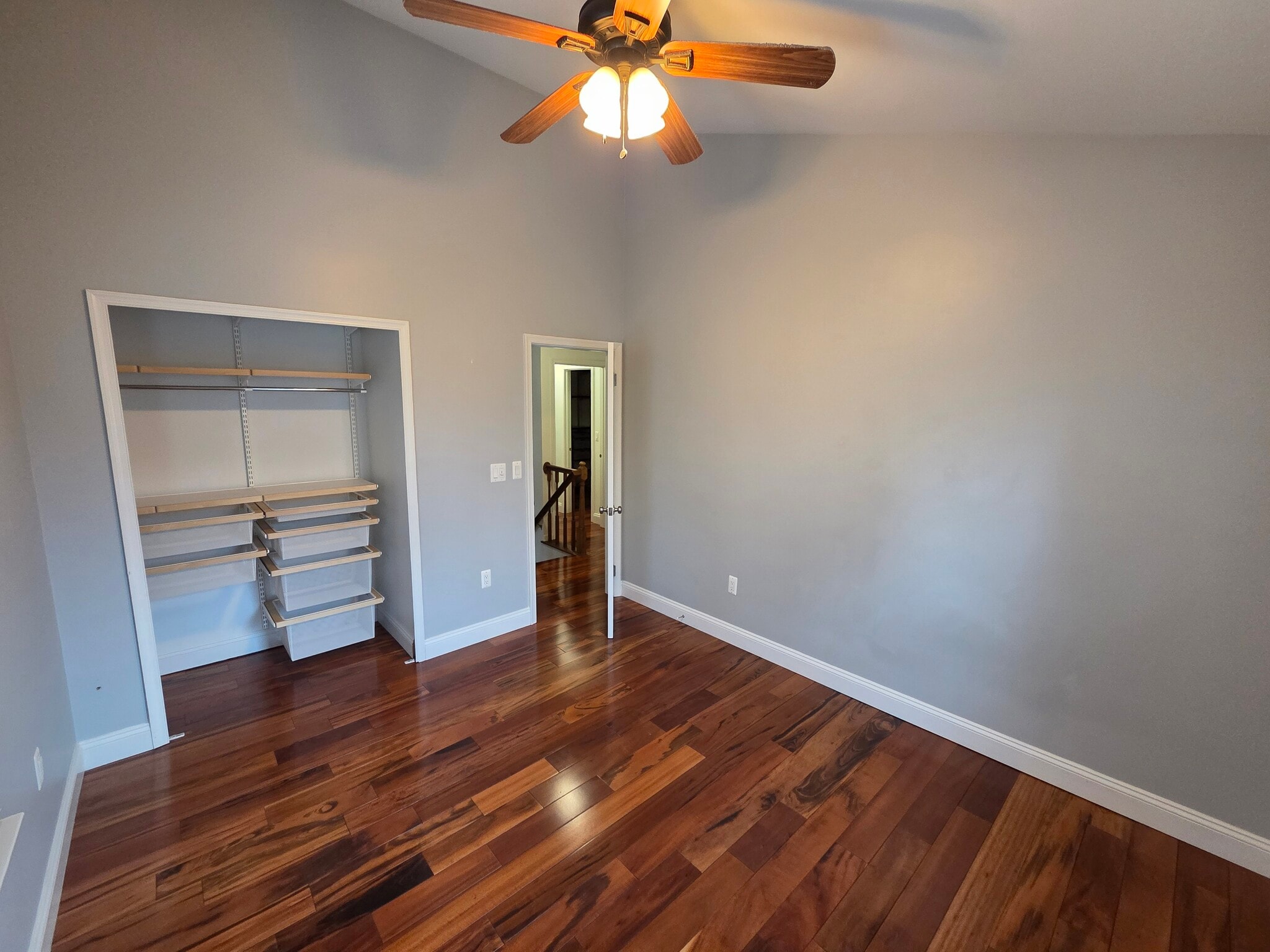 Room 3 - 115 Waltham Ct