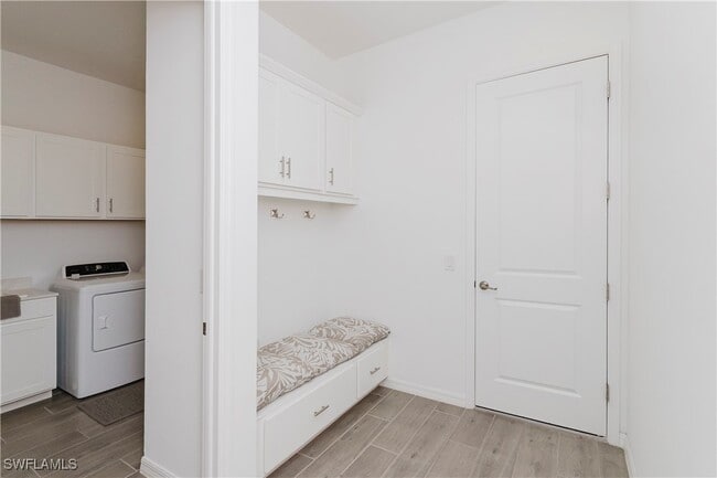 Building Photo - 5423 Ternberry Rd