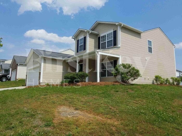 Building Photo - 4406 Vernon Cir SE