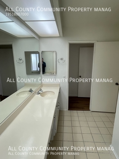 Building Photo - 5647 Boot Way