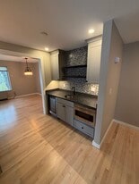 Building Photo - 18 Ocean St