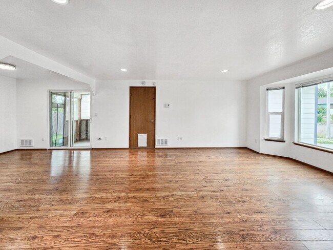 Building Photo - 8829 9th Pl W