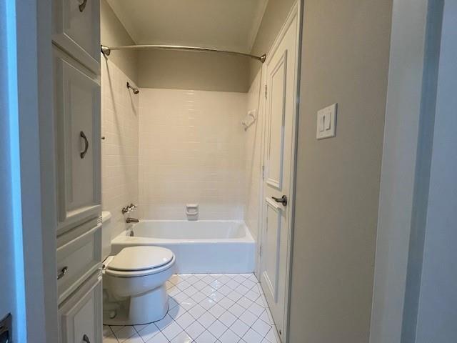 Building Photo - 6341 Waggoner Dr