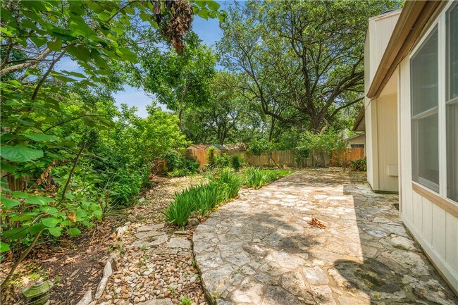 Building Photo - 11515 Powder Mill Trail