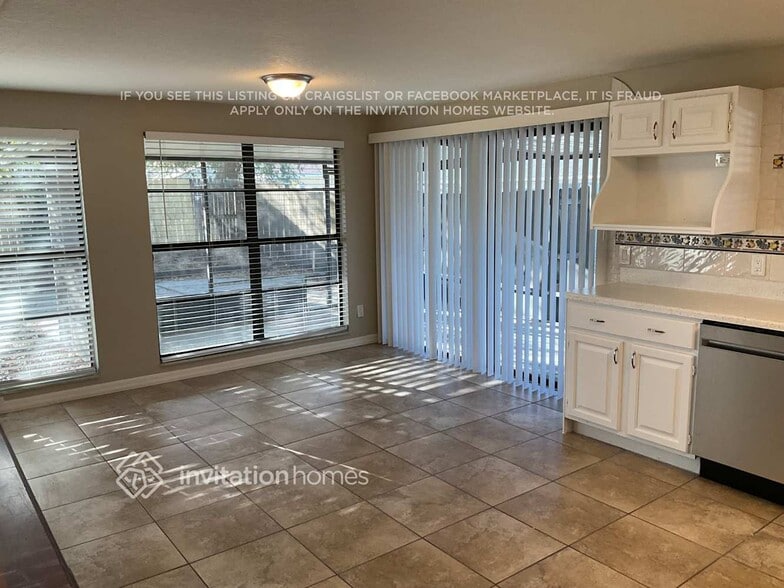 Building Photo - 6828 Eden Ln