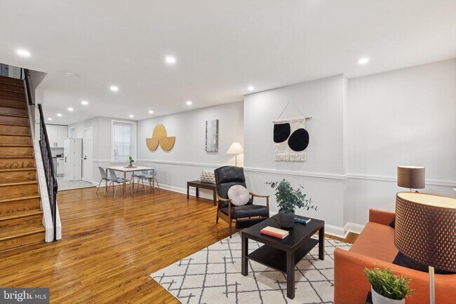 Building Photo - 3804 Fairmount Ave