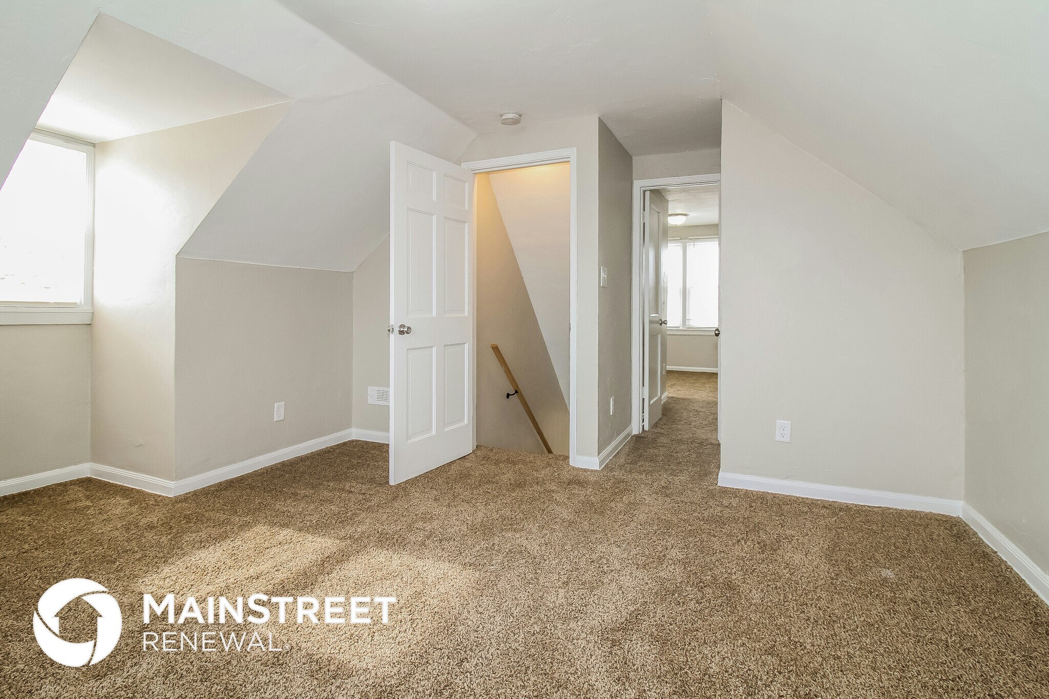 Building Photo - 120 E Northrup Dr