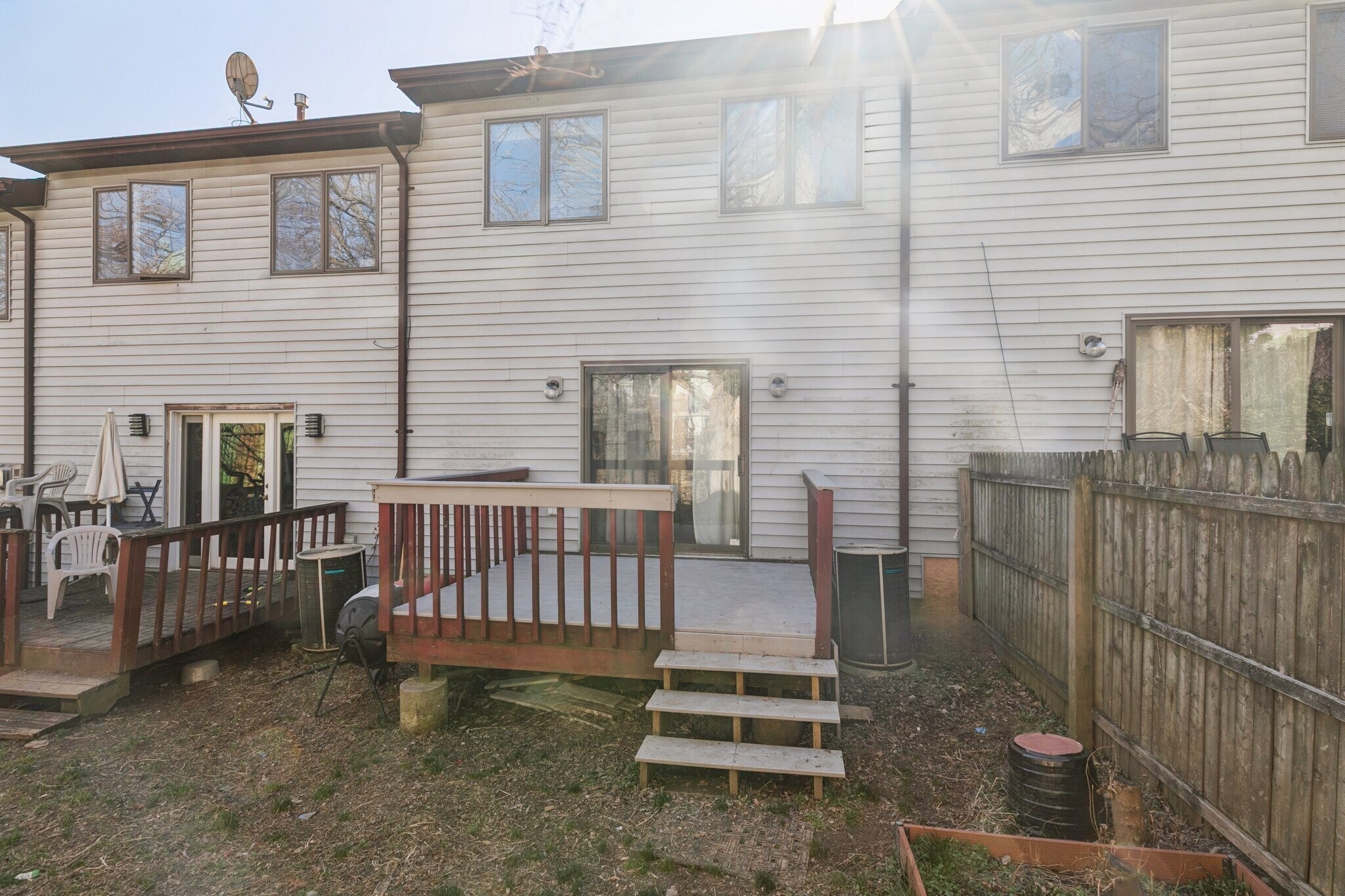 Building Photo - 3379 Frederick St