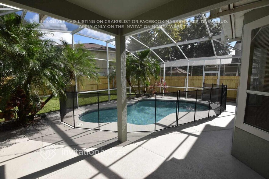 Building Photo - 489 Eastbridge Dr