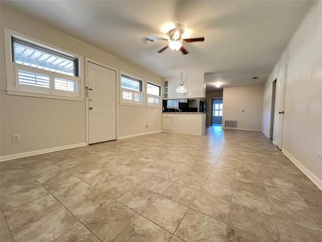 Building Photo - 4602 Redstart St