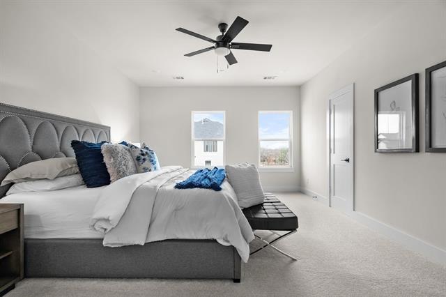 Building Photo - 2340 Alsiddiq Dr