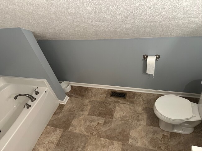 Building Photo - 6601 County Rd 625