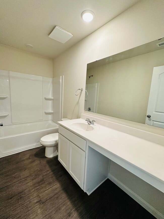Building Photo - Charming New Construction Home for Rent in...