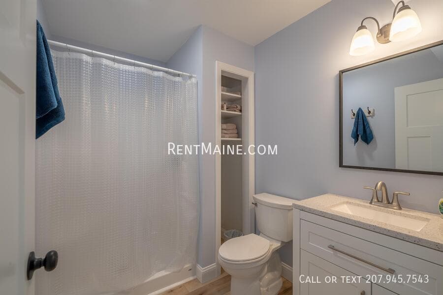 Building Photo - 21 Wildwood Dr