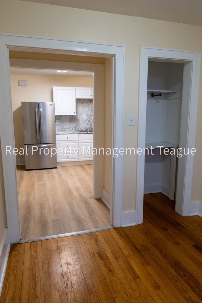 Building Photo - 64 Highland Dr