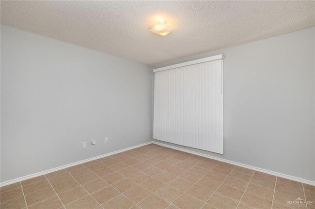 Building Photo - 3609 Northwestern St