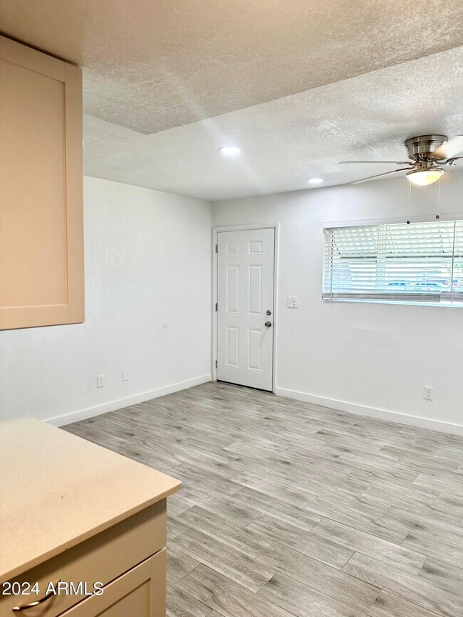 Building Photo - 16821 N 26th St