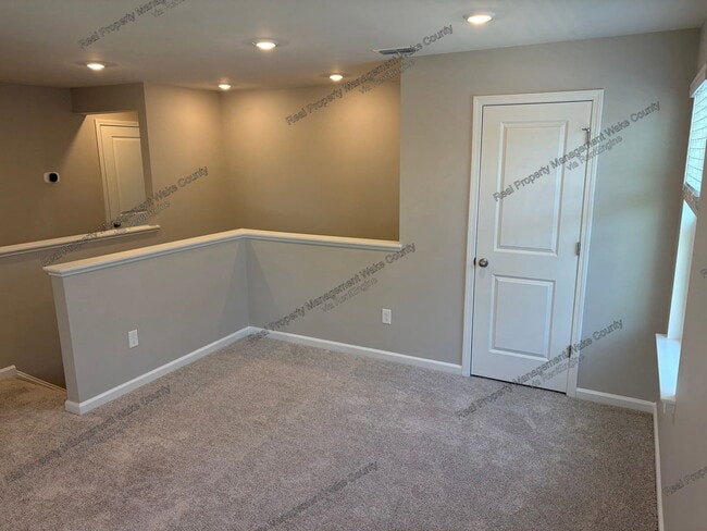 Building Photo - 2632 Pivot Rdg Dr